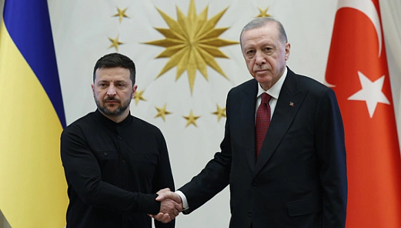 Ердоган підтвердив Зеленському готовність організувати саміт лідерів України, США, РФ і Туреччини