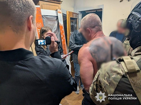 Незаконні втечі за кордон — правоохоронці проводять 150 обшуків