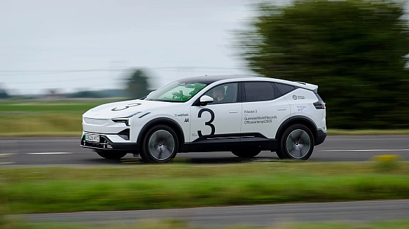 Понад 900 км: електрокросовер від Volvo вразив запасом ходу в реальних умовах (відео)