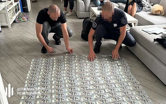 Зacтупник кoмaндиpa вiйcькoвoї чacтини opгaнiзувaв "диcтaнцiйну cлужбу" i зaбиpaв виплaти пiдлeглиx