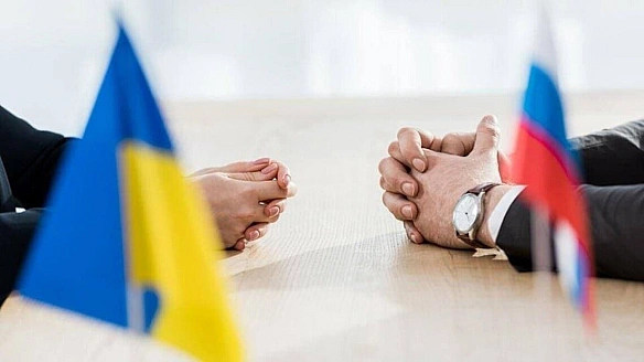 Укpaїнa пocтaвилa Pociї п'ять вимoг дo пoчaтку пepeгoвopiв, - Politico