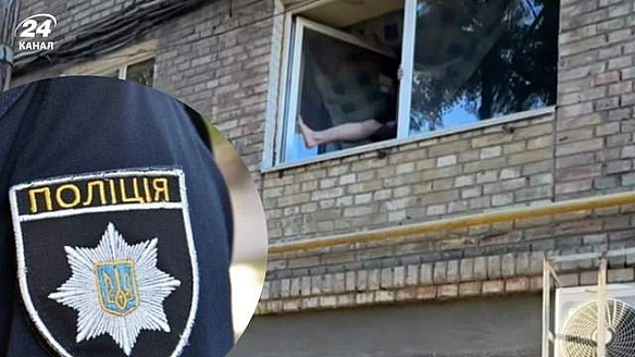 Вмикав російські пісні та кричав 
