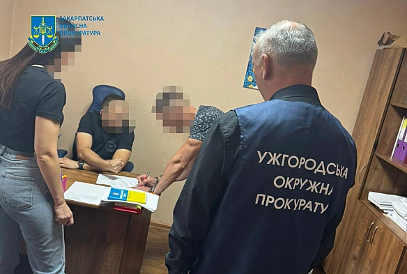 Продали землю на 70 млн грн дешевше за ринкову вартість: обвинувачені експосадовець міськради Ужгорода та оцінювач, - ОГП