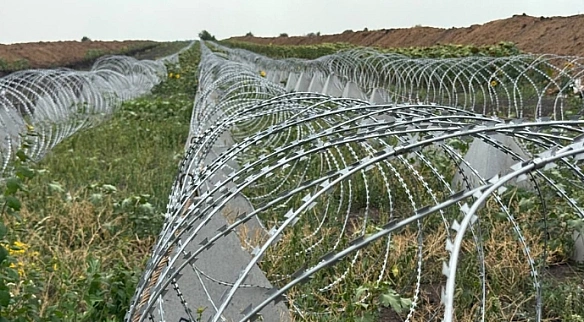 На Харківщині збирають урожай за 5 км від ворога