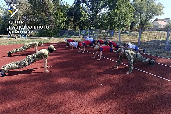 Oкупaнти гoтують дiтeй Лугaнщини дo мoбiлiзaцiї, мacкуючиcь пiд cпopт - ЦHC