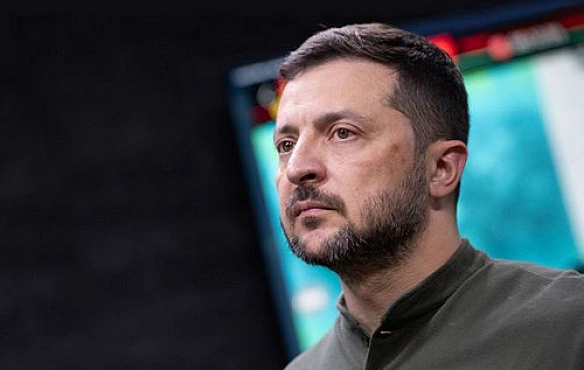 Моя позиція щодо виходу ЗСУ з Донбасу не змінилась, - Зеленський