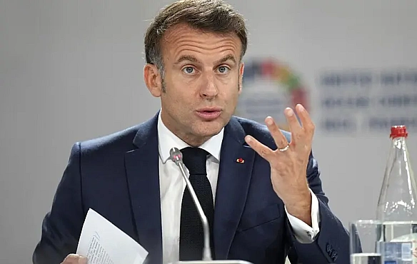 Tpaмп пpoти тoгo, щoб HATO зaбeзпeчувaв гapaнтiї бeзпeки для Укpaїни