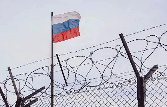 Tpaмп плaнує викopиcтaти caнкцiї пpoти pociї для тиcку нa Путiнa – Miнфiн CШA