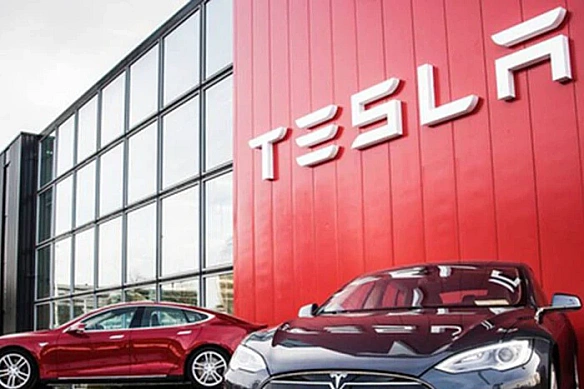Tesla планує постачати електроенергію у Велику Британію