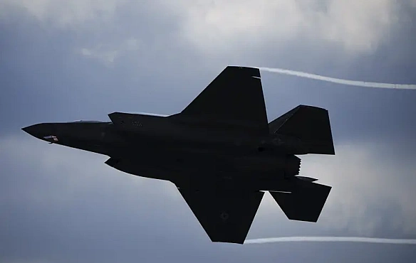 Союзники США погрожують відмовою від купівлі винищувачів F-35 у відповідь на тарифи Трампа — Роlіtісо