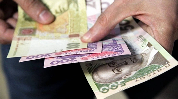 Пенсіонерам до 70 років держава платитиме до 16 тисяч грн: що потрібно робити