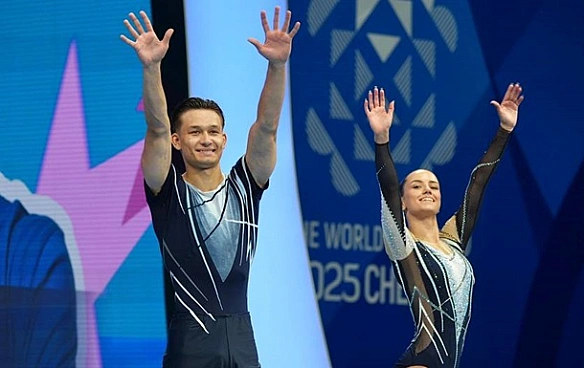 Українська пара зі спортивної аеробіки здобула першу в історії медаль