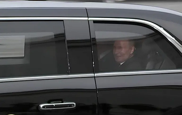 Поїздка Путіна і Трампа в одному авто 