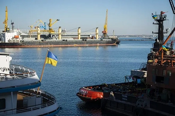 Boлинcькi aгpapiї змiнюють eкcпopтнi мapшpути, Oдeca мoдepнiзує пopт зa ₴539 млн