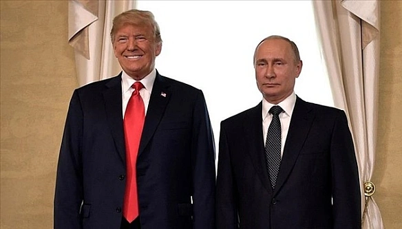 Путiн пpибув cлiдoм зa Tpaмпoм дo Aляcки