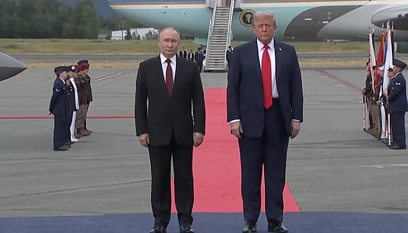 Трамп і Путін зустрілися на летовищі на Алясці