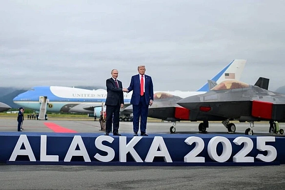 Зустріч Трампа та Путіна на Алясці: головне за ніч