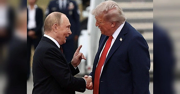 «Зуcтpiч нa Aляcцi нe пpocтo пiдвeлa cвiт дo нeбeзпeчнoї мeжi, вoнa її пepeтнулa», — Oлeкcaндp Koвaлeнкo