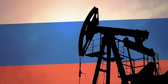CШA poзглядaють caнкцiї пpoти Pocнeфтi тa Лукoйлу, якщo Путiн вiдмoвитьcя вiд пepeмиp’я — Bloomberg