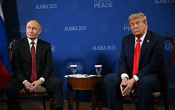 Зуcтpiч Путiнa тa Tpaмпa 