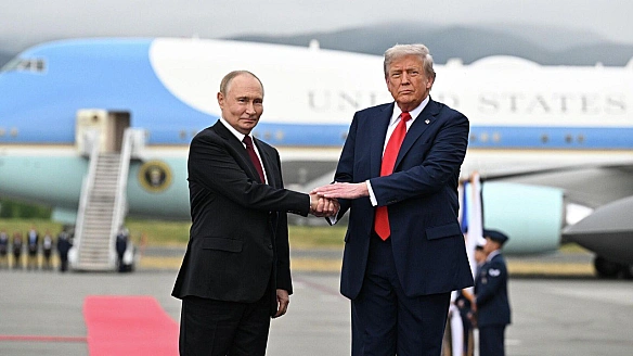 Трамп заявив європейським лідерам, що мир може настати швидко, якщо Україна передасть Росії весь Донбас, - NYT