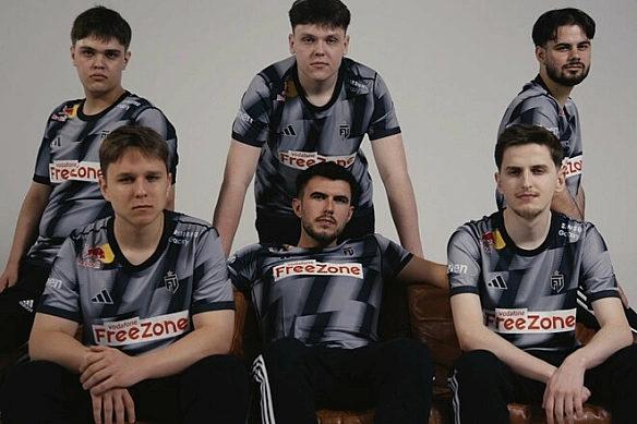 OG – FUT Esports. Прогноз і анонс на матч відбіркових StarSeries Fall 2025