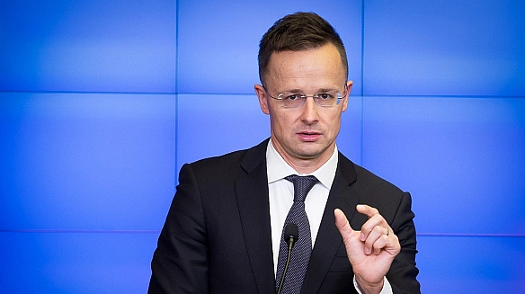 Сійярто телефонував Лаврову, щоб розпитати, як пройшли переговори на Алясці