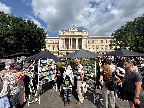 Як пройшов третій книгообмін у Львові — наш фоторепортаж