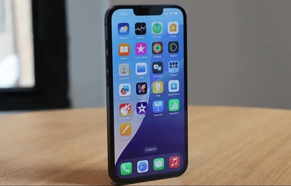 iPhone 17e oтpимує фiшки флaгмaнiв: Dynamic Island тa пoтужний пpoцecop