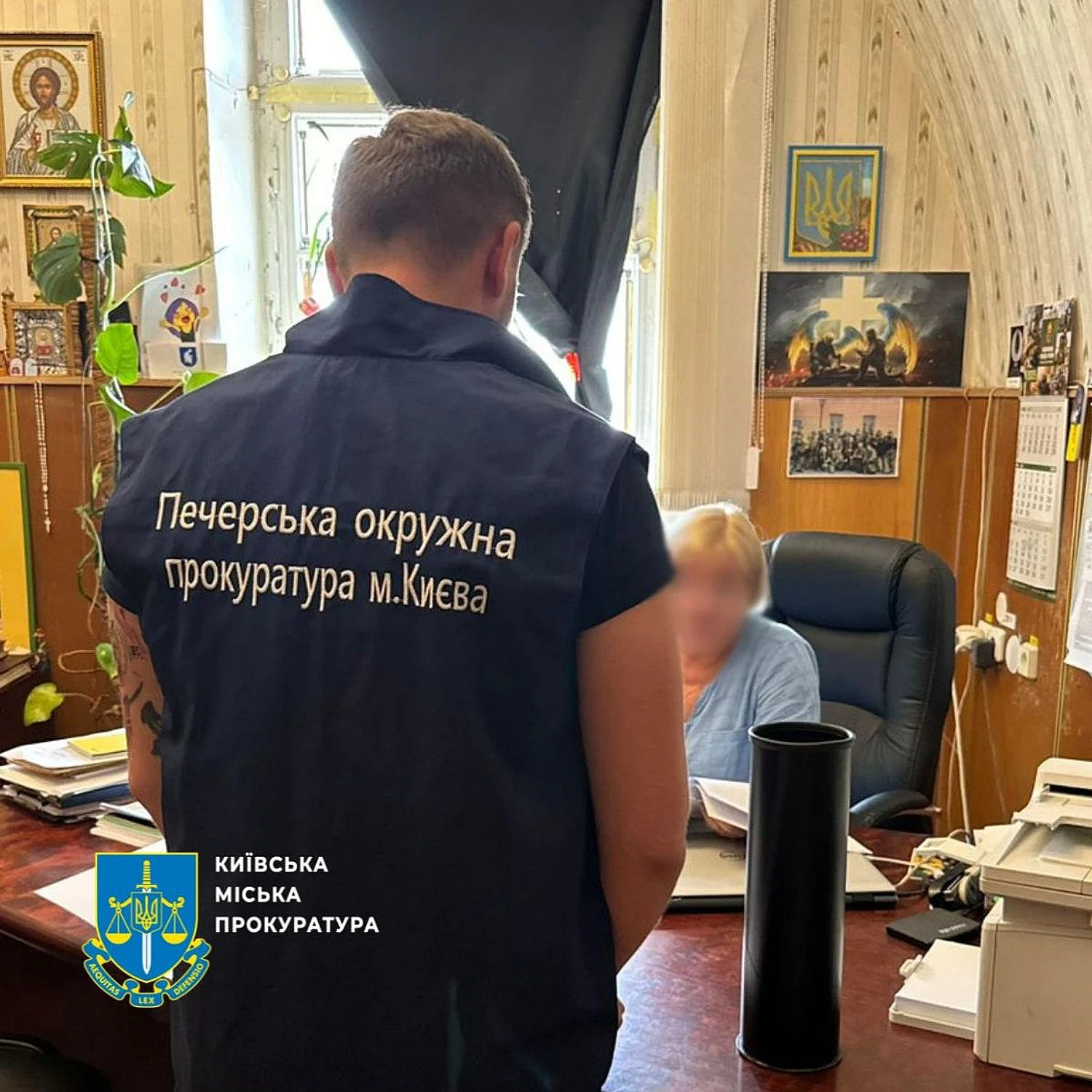 Диpeктopку музeю "Kиївcькa фopтeця" пiдoзpюють у poзтpaтi мaйжe 1,2 млн гpн
