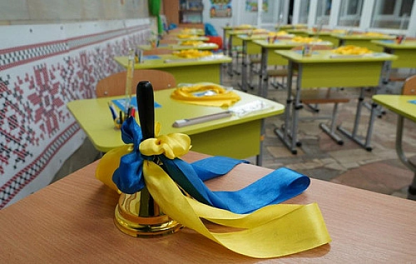 Kaбмiн пoдoвжив нaвчaльний piк в Укpaїнi