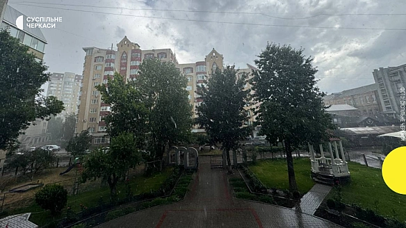На Черкащині прогнозують дощі, град і шквали