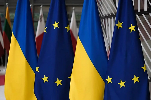 53% українців вірять, що через 10 років Україна стане процвітаючою країною-членом ЄС, – КМІС