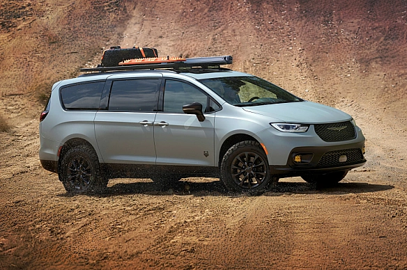 Chrysler створив ідеальне сімейне авто для українських доріг (фото)