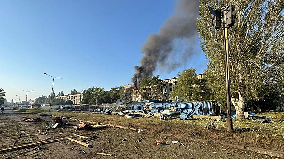 Росіяни кілька годин обстрілювали Костянтинівку: пошкоджено будинки, 1 людина поранена