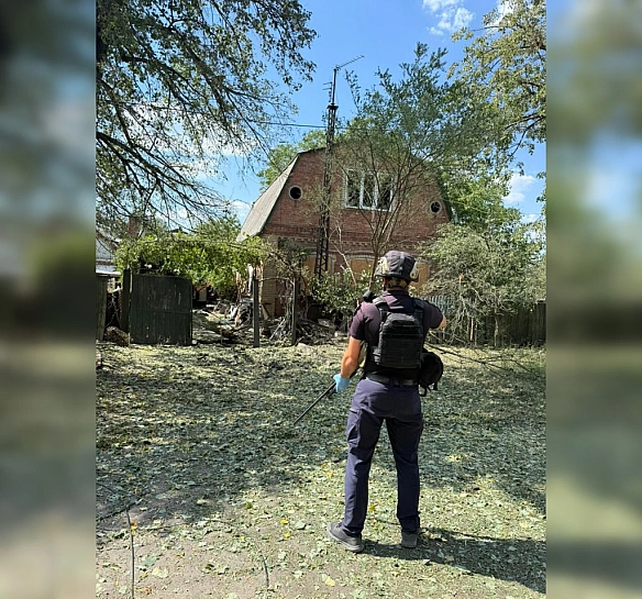 Двоє людей загинули під час удару по Костянтинівці 22 серпня