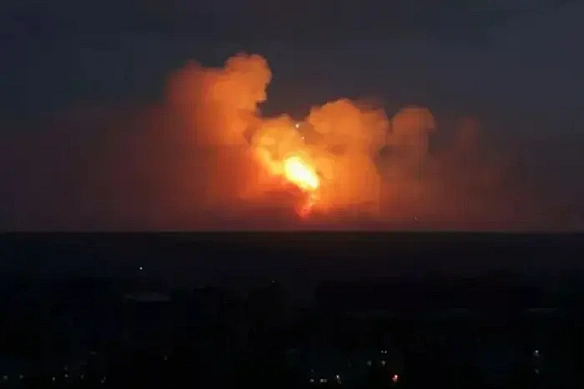 Дрони масовано атакували російський Волгоград