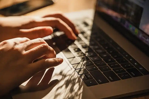 Нові тренди штучного інтелекту у 2025 році: зважений підхід і бізнес-стратегії
