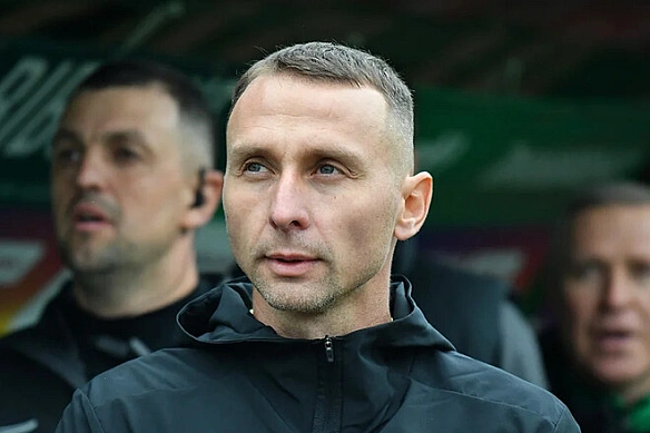 ЛУПАШКО: «Ми пояснили іноземцям, що означають червоно-чорні кольори»