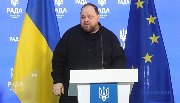 Стефанчук анонсував дискусію в Раді щодо законопроєкту про виїзд за кордон чоловіків 18-22 років
