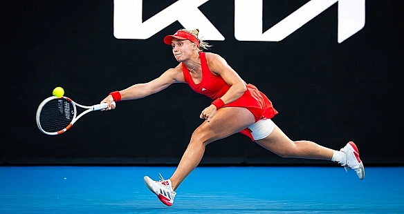 Стародубцева без шансів завершила боротьбу на старті US Open – нейтралка з Росії пройшла далі