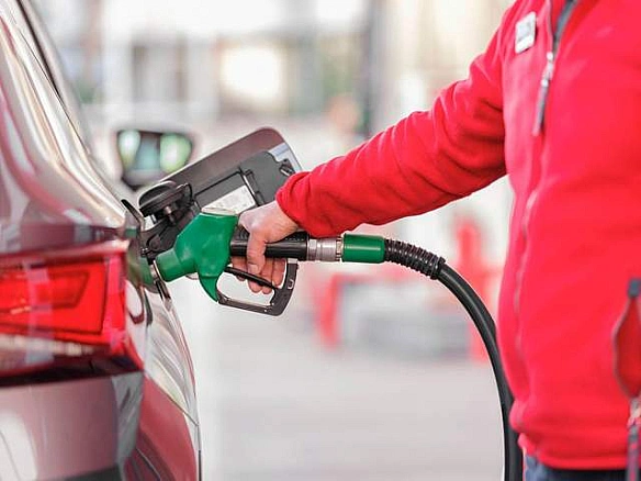 В одному з регіонів Росії припинили продаж бензину: яка ситуація з паливом