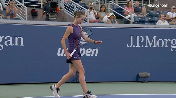 Світоліна розбила ракетку після програшу на старті US Open