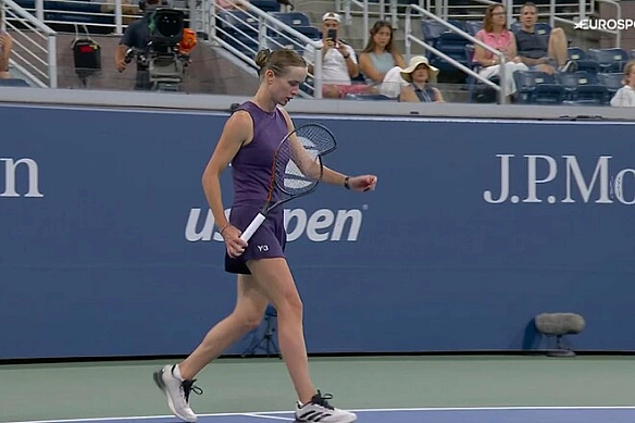 ФОТО. Світоліна розбила ракетку після прикрої поразки на US Open 2025