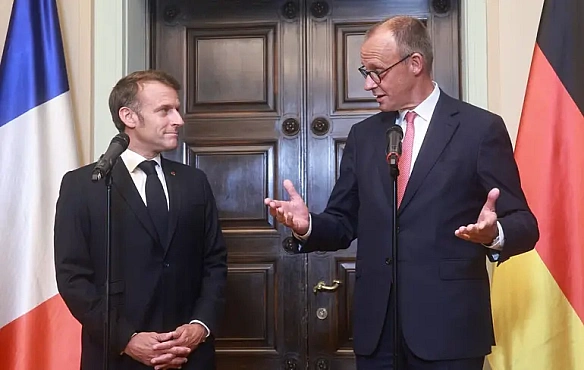 Мерц, Макрон і Туск запропонують Молдові підтримку для стримування загрози з боку РФ — Bloomberg
