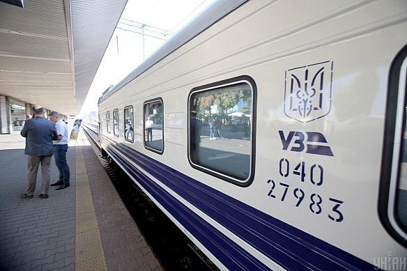 Удар Росії по Києву: деякі поїзди Укрзалізниці затримуються до трьох годин