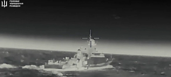 Мінус носій калібрів: ГУР в Азовському морі спіймали ракетний корабель ВМФ РФ (відео)