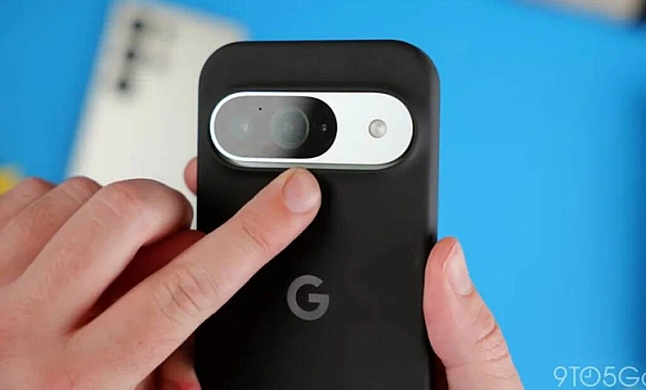 Чохли Google Pixel 10 підходять для Pixel 9, але не ідеально