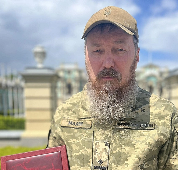 Ваші кінцівки — по лікоть у крові: Роберт Мадяр Бровді різко відповів на санкції Угорщини