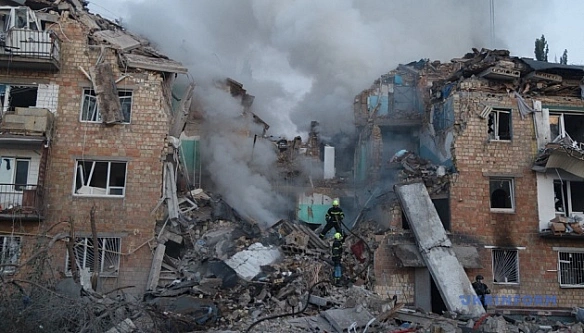 У Києві сьогодні День жалоби за загиблими внаслідок обстрілу РФ